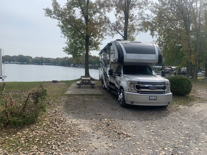 THOR MAGNITUDE XG 32 2024 Used RV for Sale in Barrie, Ontario