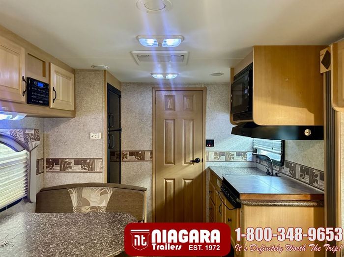 EVERGREEN EVER-LITE 31RB 2011 Used RV for Sale in St. Davids, Ontario ...