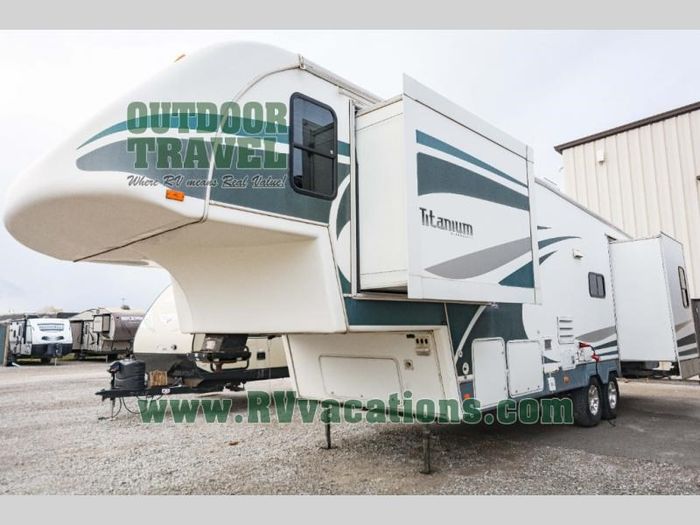 Glendale Titanium Tour Edition 32E37DSD 2006 Used RV for Sale in ...