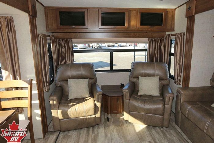 Highland Ridge RV Open Range Light 318RLS 2018 Used RV for Sale in ...