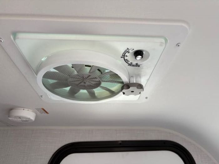 Armor 7LT 2025 New RV for Sale in Mono, Ontario - RVDealers.ca