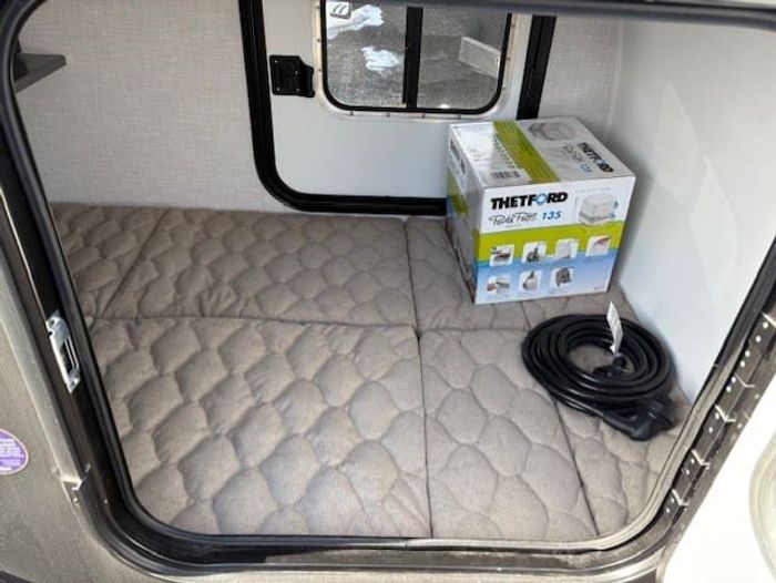 Armor 7LT 2025 New RV for Sale in Mono, Ontario - RVDealers.ca