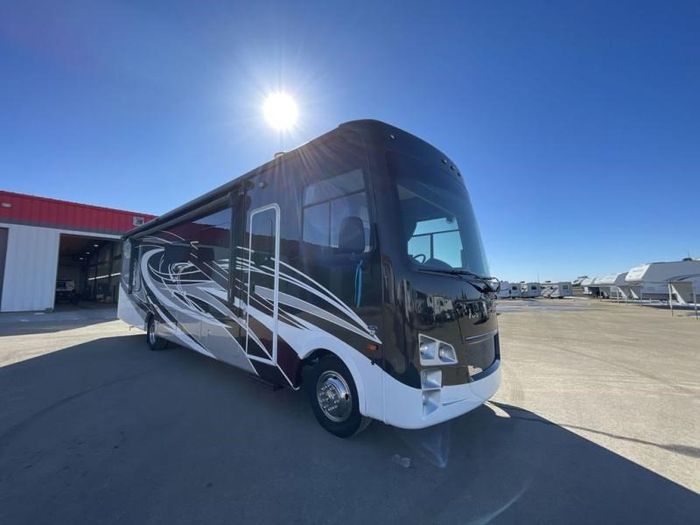 Coachmen RV Mirada 35OS 2023 Used RV for Sale in Leduc, Alberta ...