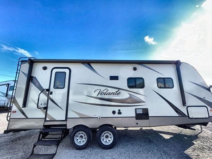 CrossRoads RV Volante 22RB 2019 Used RV for Sale in Cookstown, Ontario ...