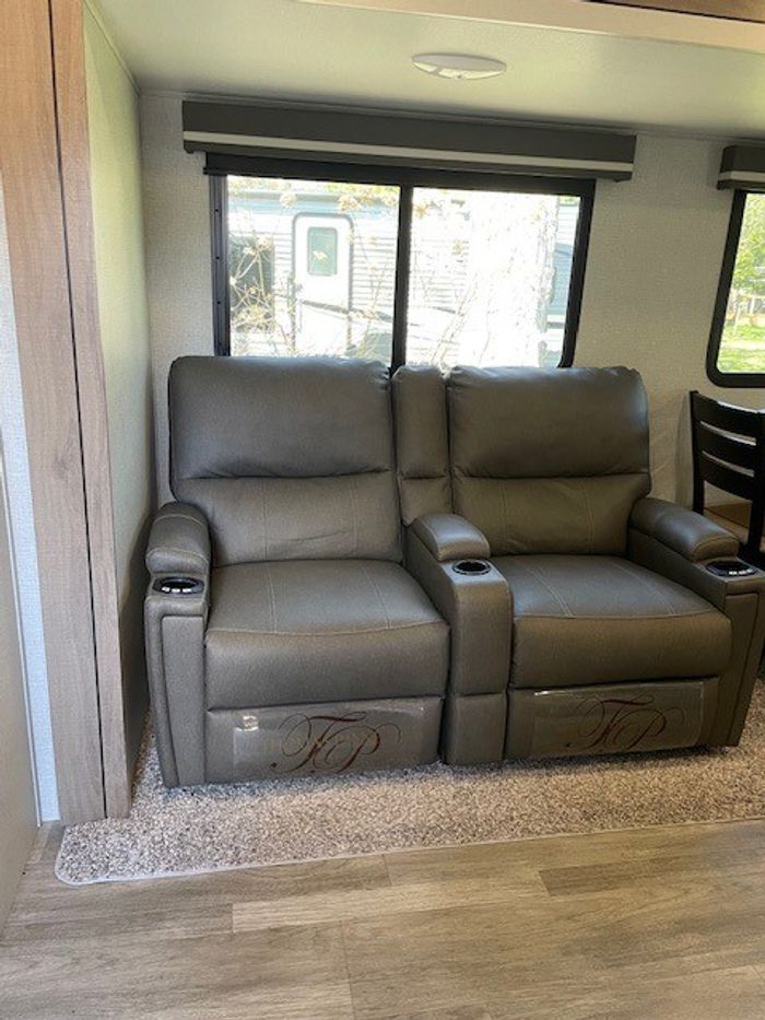 Grand Design Imagine 2800BH 2023 Used RV for Sale in Thamesford ...