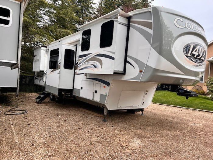 Palomino RV Columbus 1492 388FK 2021 Used RV for Sale in Salmon Arm ...
