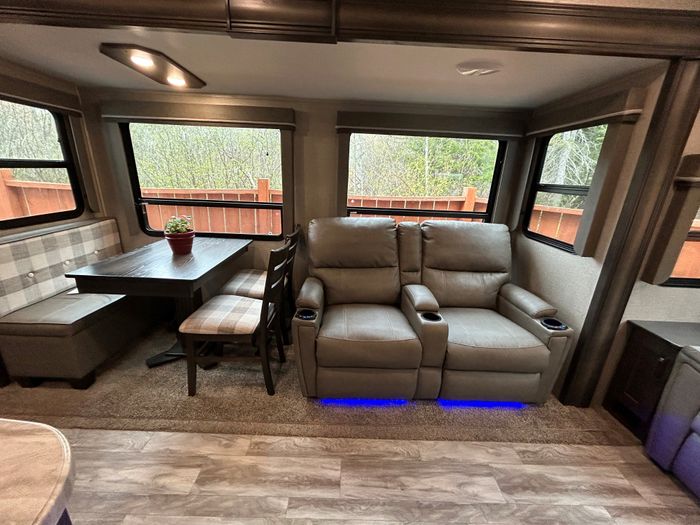 Grand Design RV Reflection 150 Series 295 RL 2020 Used RV for Sale in ...