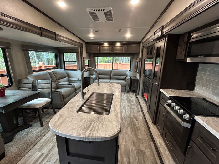 Grand Design RV Reflection 150 Series 295 RL 2020 Used RV for Sale in ...