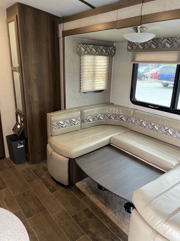 Keystone RV Bullet Premier 22 RBPR 1918 Used RV for Sale in North ...